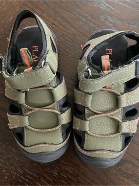 Kids Olive Green Closed-Toe Sandals